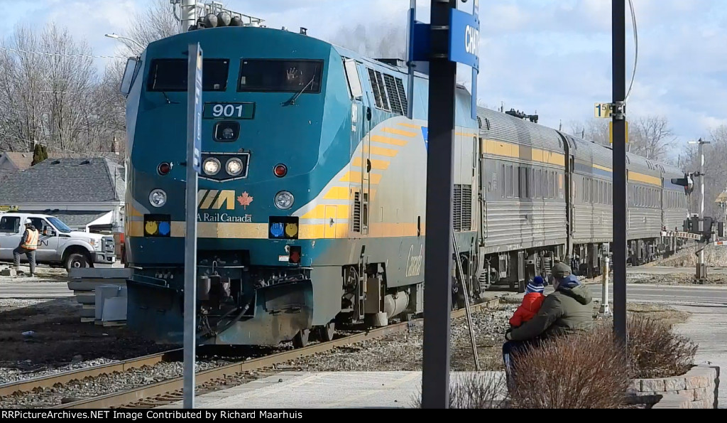 VIA Rail 901